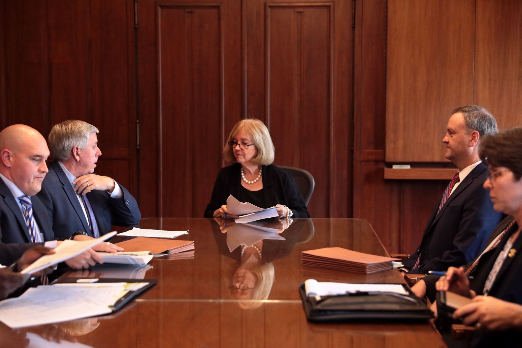 Meeting to discuss crime